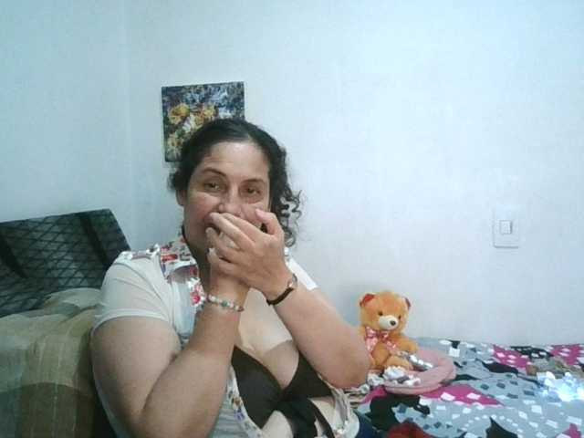 Ximenajimenez live cam on BongaCams