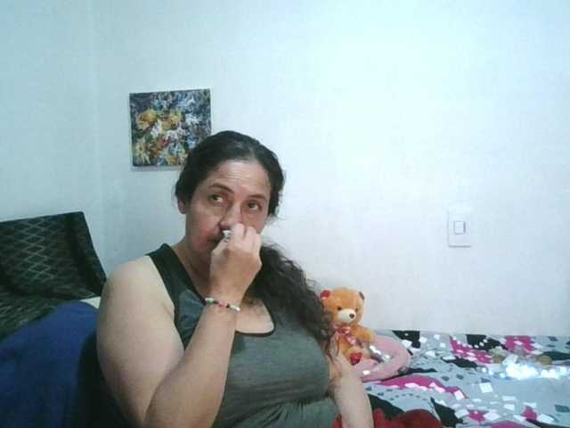 Ximenajimenez live cam on BongaCams