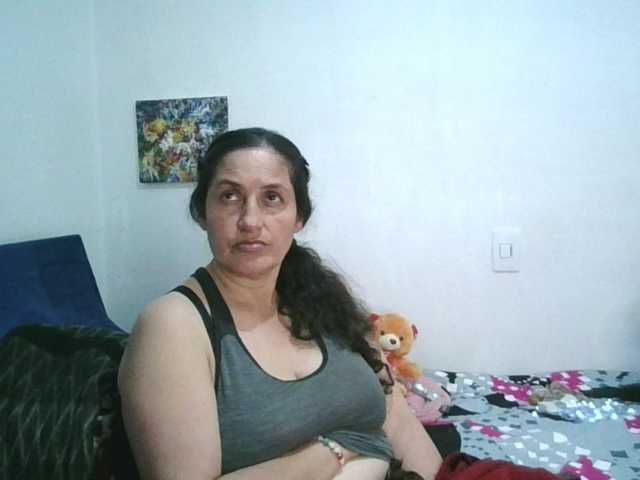 Ximenajimenez live cam on BongaCams