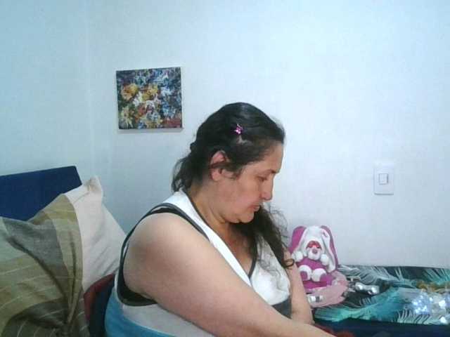 Ximenajimenez live cam on BongaCams