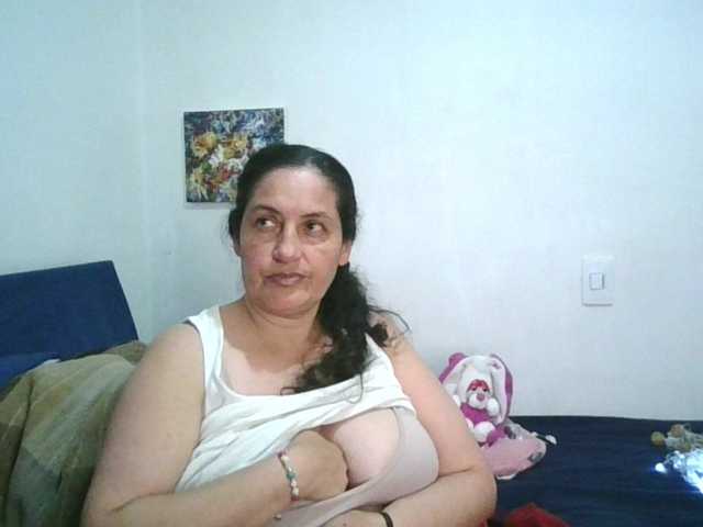 Ximenajimenez live cam on BongaCams