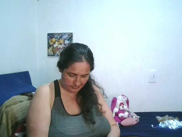 Ximenajimenez live cam on BongaCams