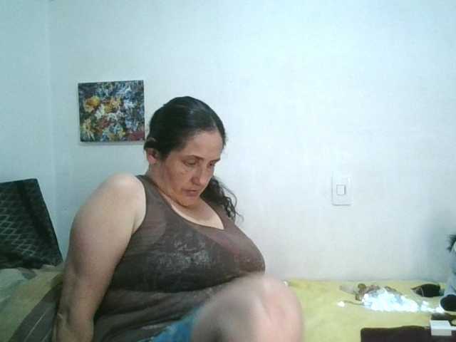 Ximenajimenez live cam on BongaCams