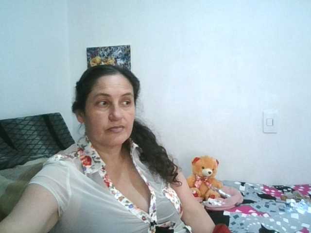Ximenajimenez live cam on BongaCams
