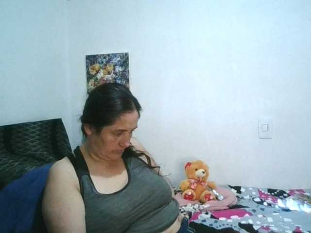 Ximenajimenez live cam on BongaCams