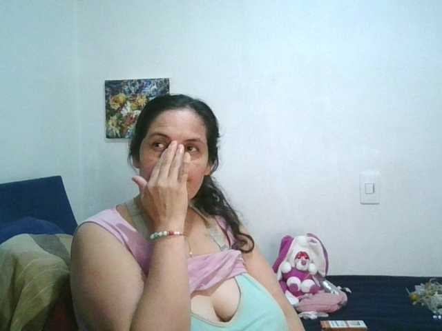 Ximenajimenez live cam on BongaCams