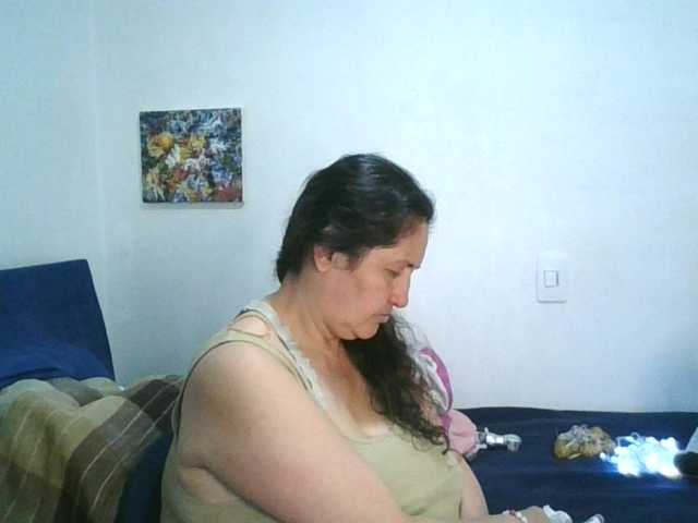 Ximenajimenez live cam on BongaCams
