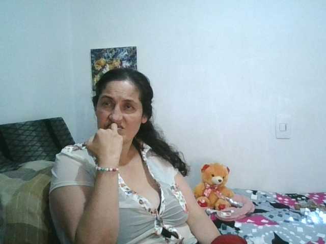 Ximenajimenez live cam on BongaCams