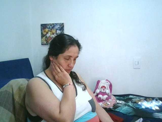 Ximenajimenez live cam on BongaCams