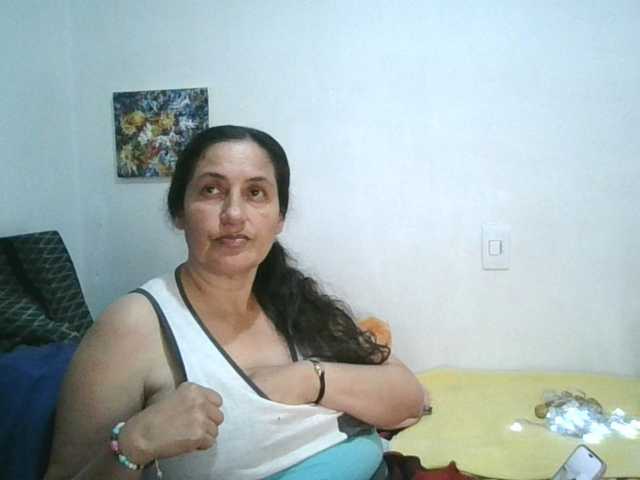 Ximenajimenez live cam on BongaCams