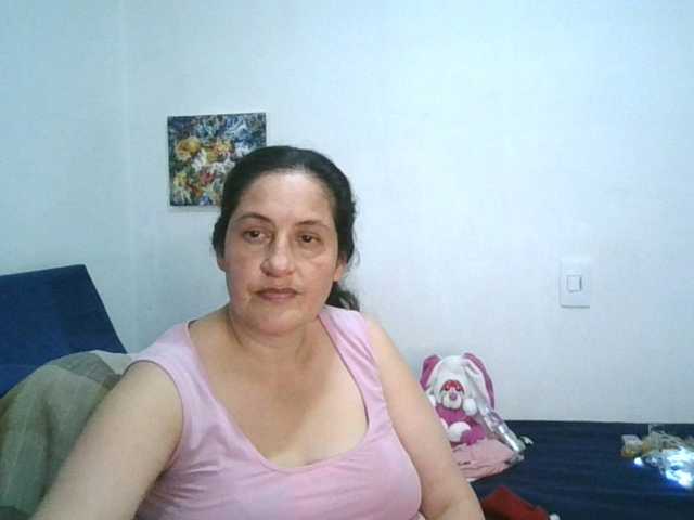 Ximenajimenez live cam on BongaCams