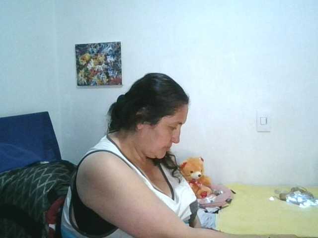 Ximenajimenez live cam on BongaCams