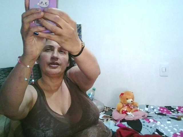 Ximenajimenez live cam on BongaCams