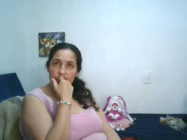Ximenajimenez Live Cam on BongaCams