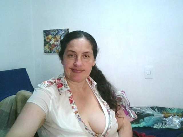 Ximenajimenez live cam on BongaCams