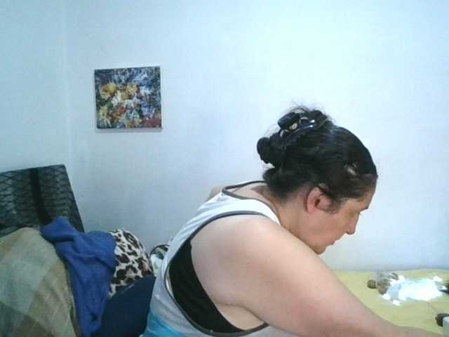 Ximenajimenez live cam on BongaCams