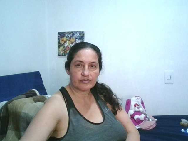 Ximenajimenez live cam on BongaCams