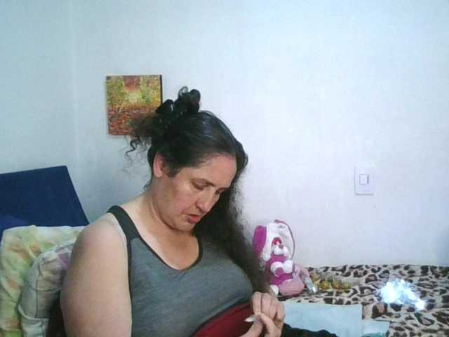 Ximenajimenez's BongaCams show and profile