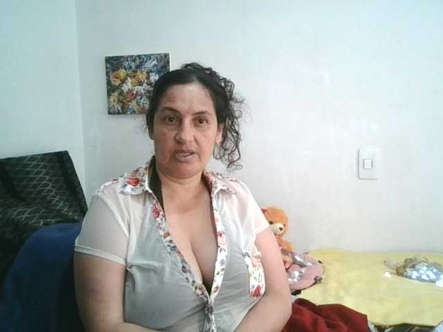 Ximenajimenez live cam on BongaCams