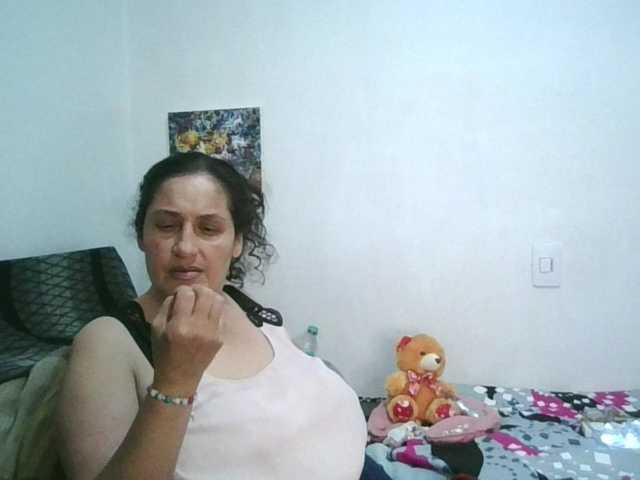 Ximenajimenez live cam on BongaCams