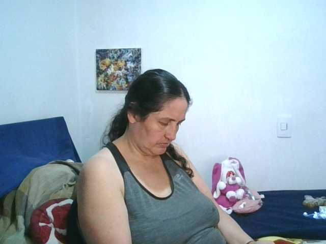 Ximenajimenez live cam on BongaCams