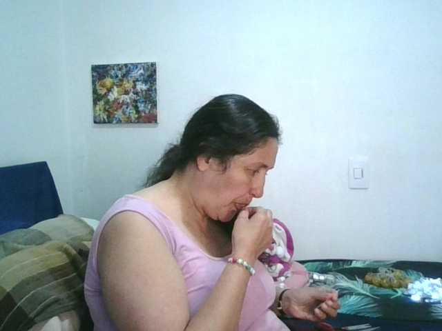 Ximenajimenez live cam on BongaCams