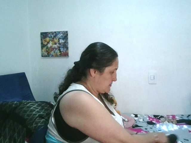 Ximenajimenez live cam on BongaCams