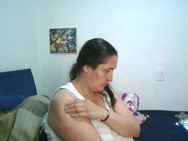 Ximenajimenez live cam on BongaCams