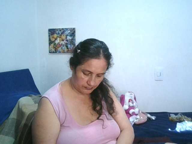 Ximenajimenez live cam on BongaCams