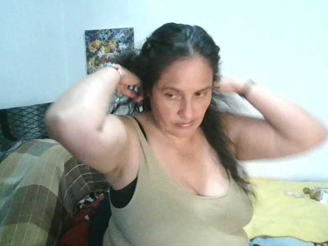 Ximenajimenez live cam preview