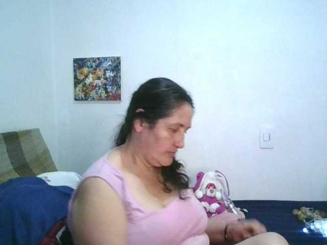 Ximenajimenez live cam on BongaCams