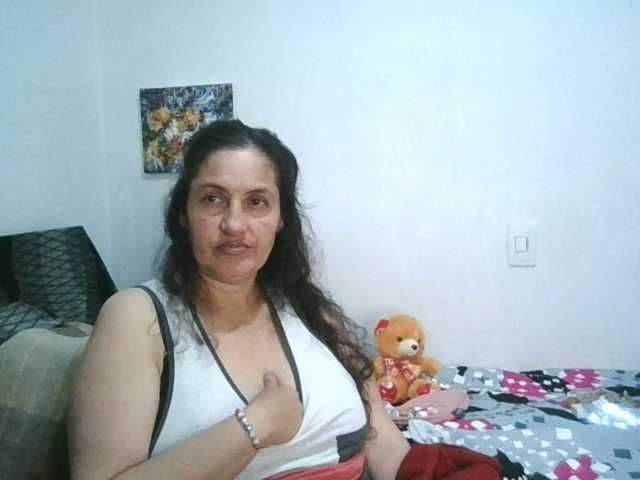 Ximenajimenez live cam on BongaCams