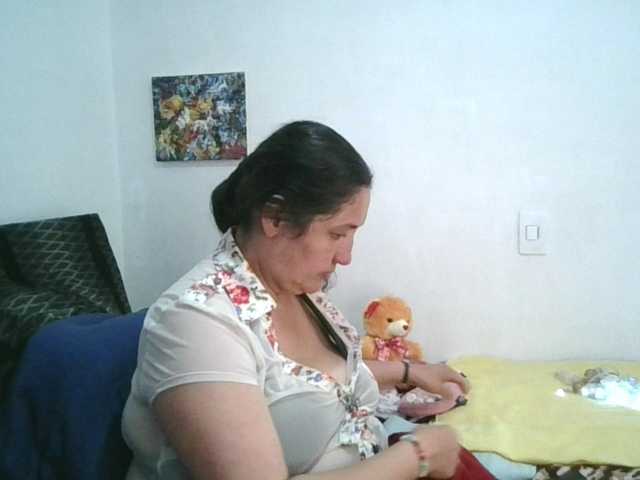 Ximenajimenez live cam on BongaCams
