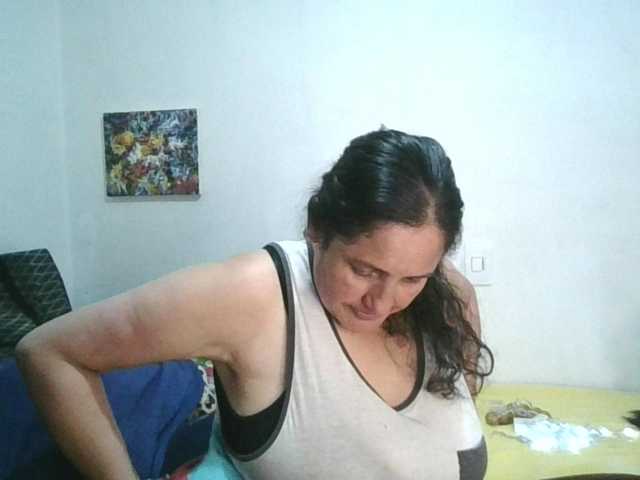 Ximenajimenez live cam on BongaCams