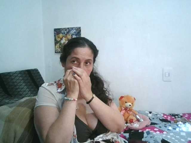 Ximenajimenez live cam on BongaCams