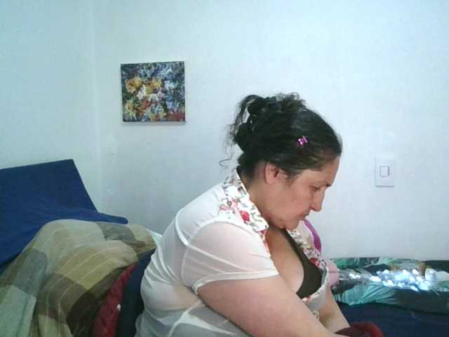 Ximenajimenez live cam on BongaCams