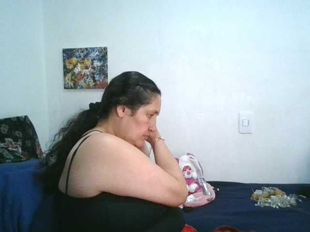 Ximenajimenez live cam on BongaCams