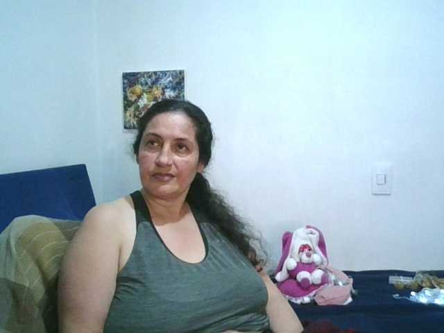 Ximenajimenez live cam on BongaCams