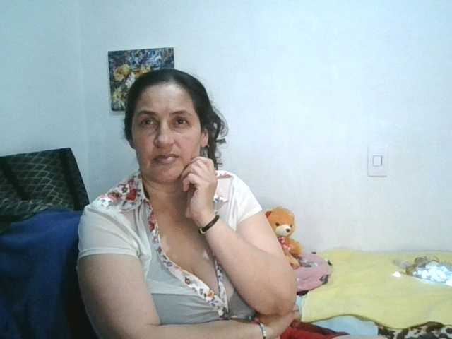 Ximenajimenez live cam on BongaCams