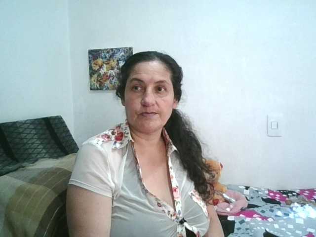 Ximenajimenez live cam on BongaCams