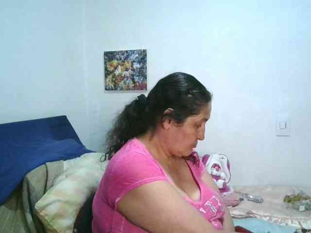 Ximenajimenez Live Webcam on BongaCams