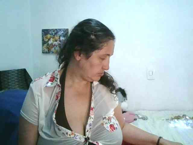 Modella: Ximenajimenez