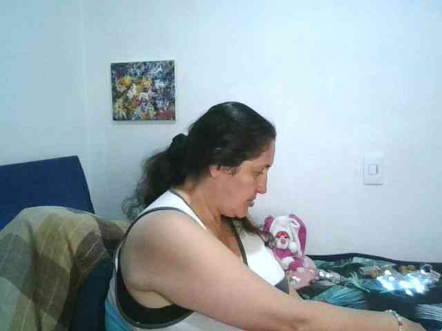Ximenajimenez Live Webcam on BongaCams