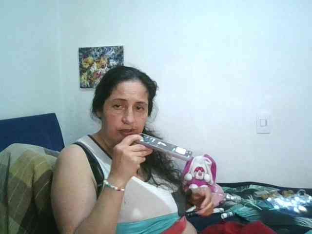 Ximenajimenez Live Webcam on BongaCams