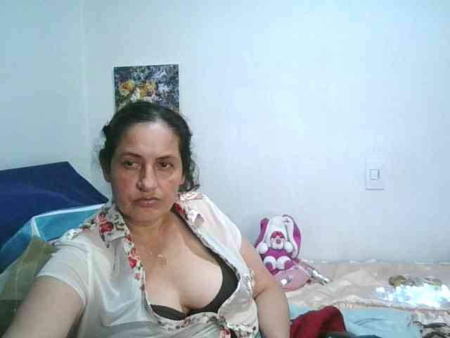 Ximenajimenez Live Webcam on BongaCams