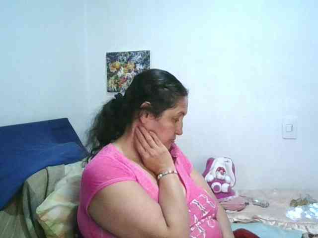 Ximenajimenez Live Webcam on BongaCams