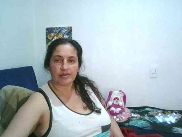 Ximenajimenez Live Webcam on BongaCams