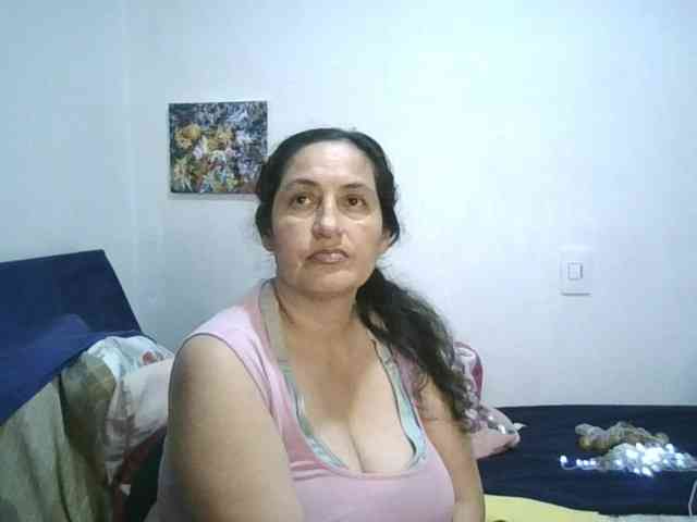 Ximenajimenez Live Webcam on BongaCams