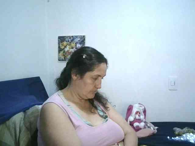 Ximenajimenez Live Webcam on BongaCams
