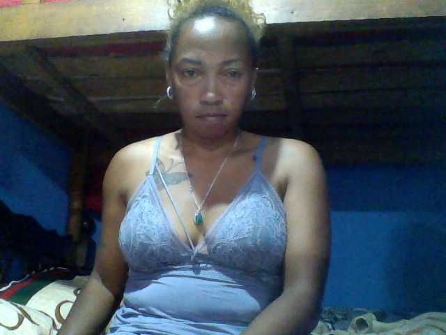 HotLilie live cam on BongaCams